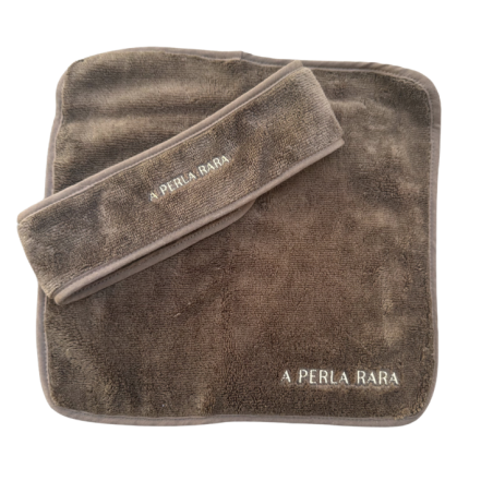 Bandeau serviette visage A Perla Rara | Institut de beauté Ajaccio